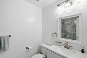  Photo 37
