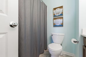  Photo 32
