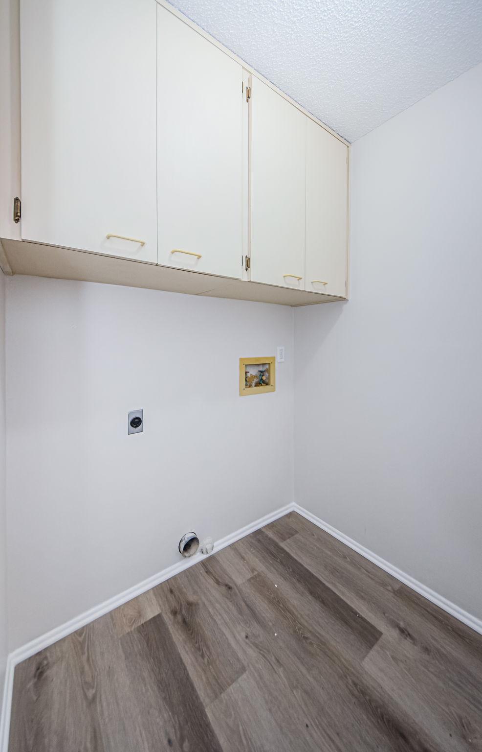 Laundry Room 1