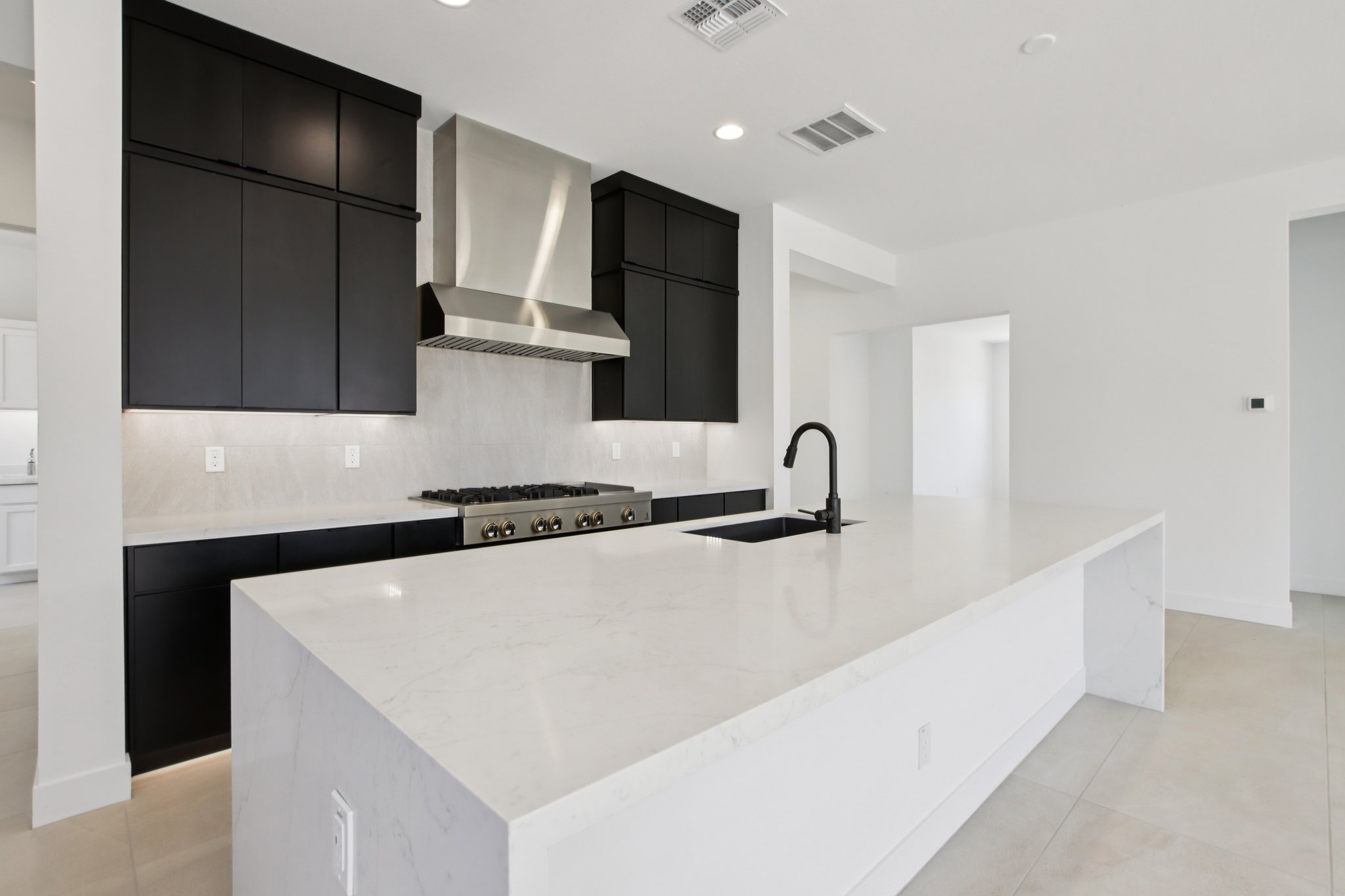 4793 W Grayback Ln-S0608-014.jpg