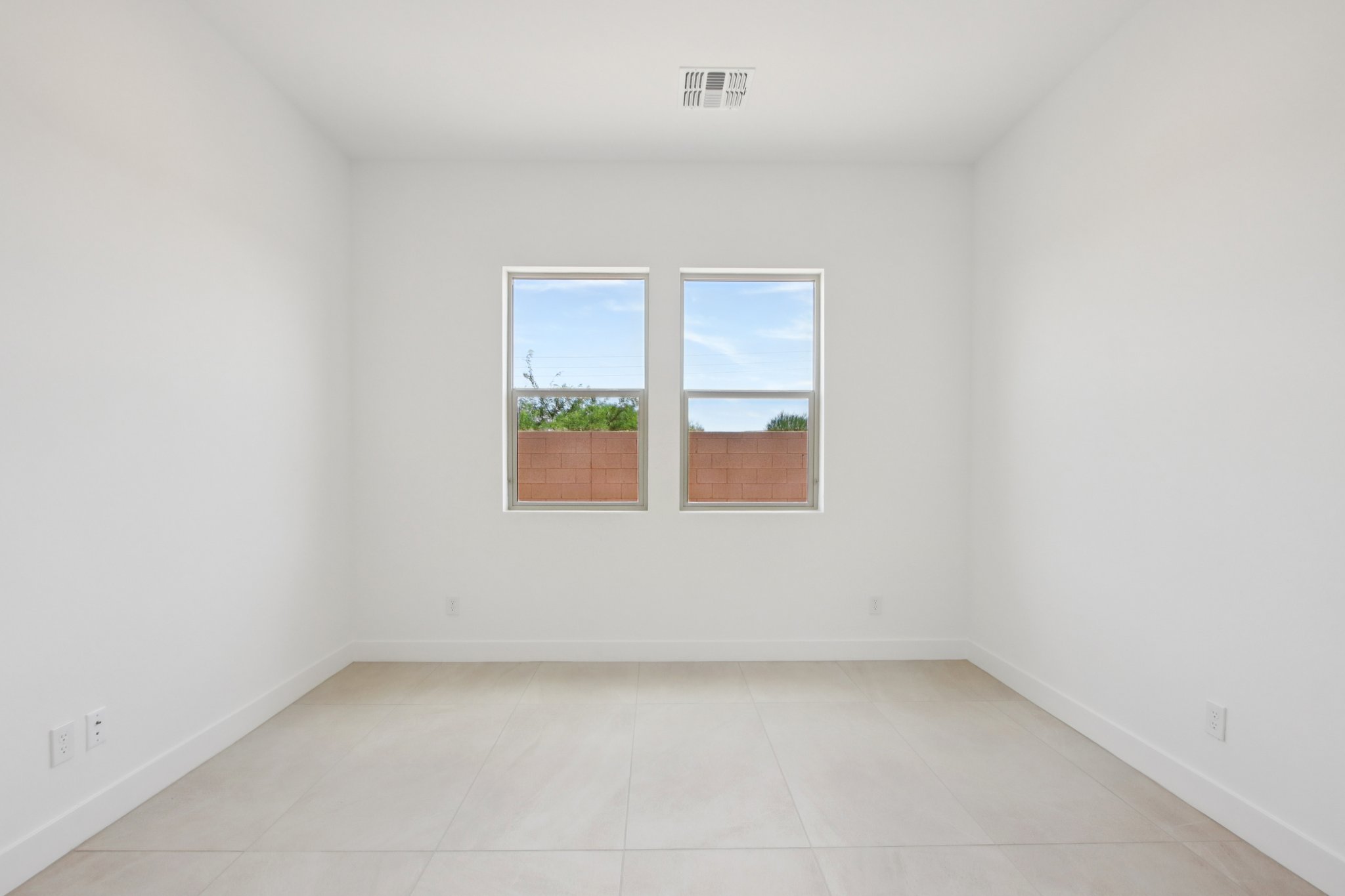 4793 W Grayback Ln-S0608-018.jpg