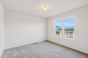 Lacy Rd-S2409-037.jpg