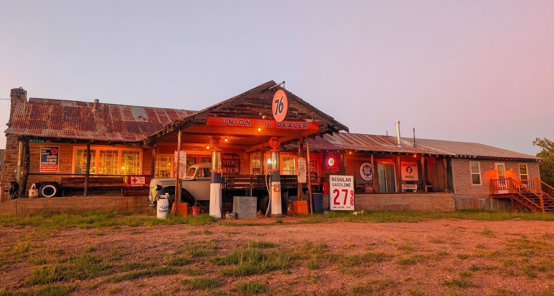 Hoghland General Store Front