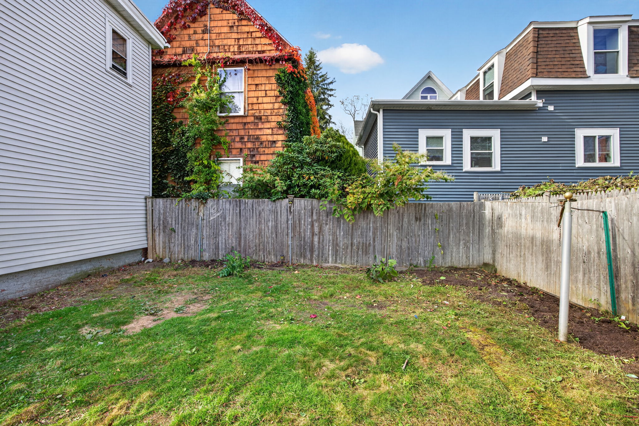 48 Breed St, Lynn, MA 01902, USA Photo 8