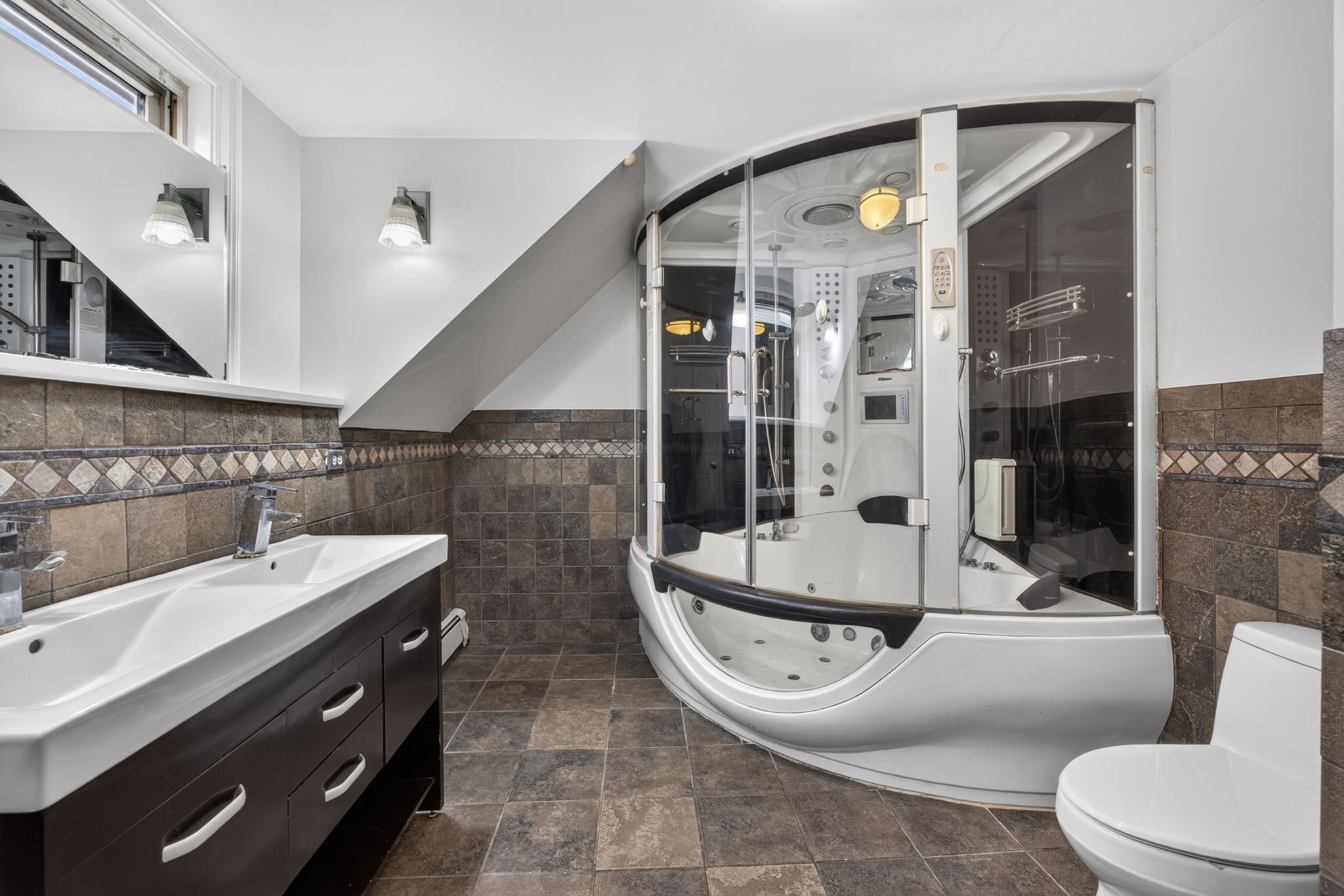 48 Breed St, Lynn, MA 01902, USA Photo 53