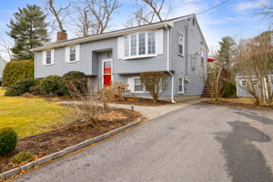 48 Casa Dr, Mansfield, MA 02048, USA Photo 32