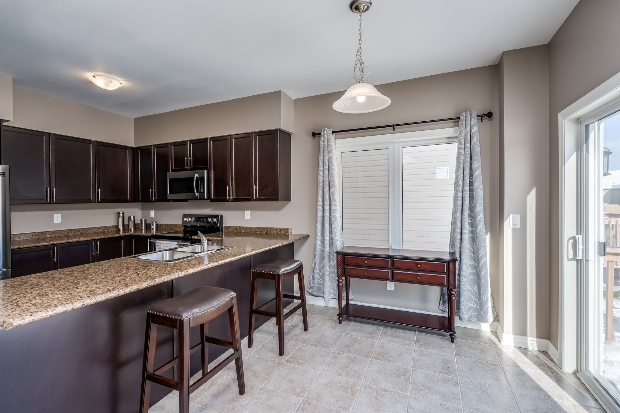  48 Courtney St, Fergus, ON N0B, US Photo 18