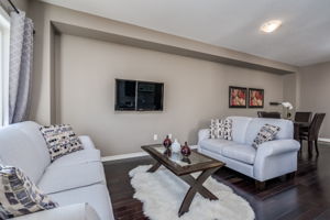  48 Courtney St, Fergus, ON N0B, US Photo 13