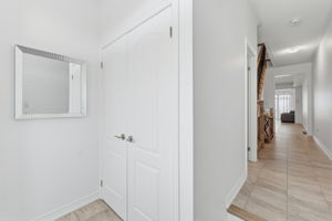 43 Cupples Farm Ln, East Gwillimbury, ON L0G 1M0, Canada Photo 5