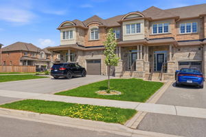 43 Cupples Farm Ln, East Gwillimbury, ON L0G 1M0, Canada Photo 3