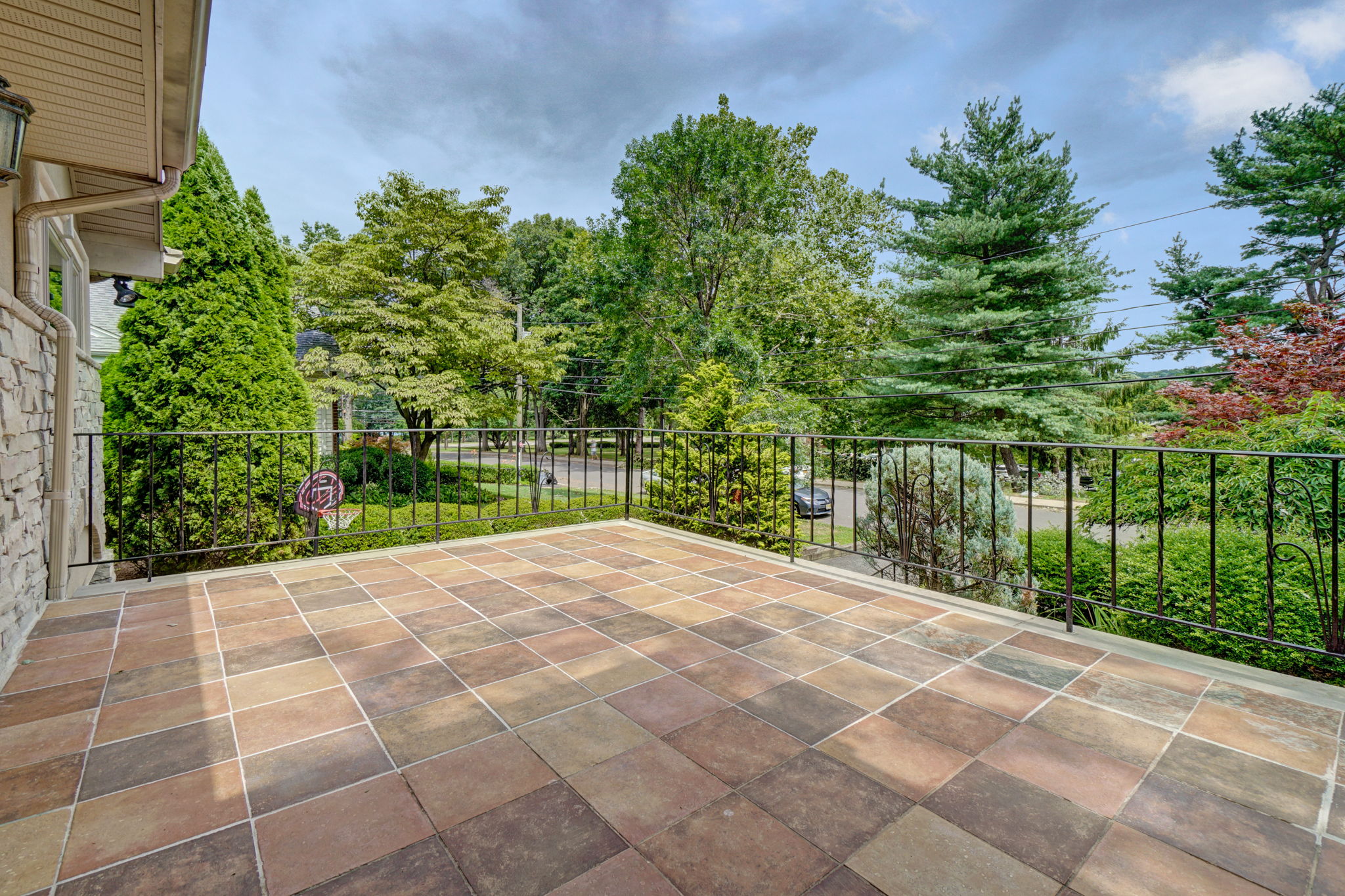 48 Foster Rd | Tenafly NJ