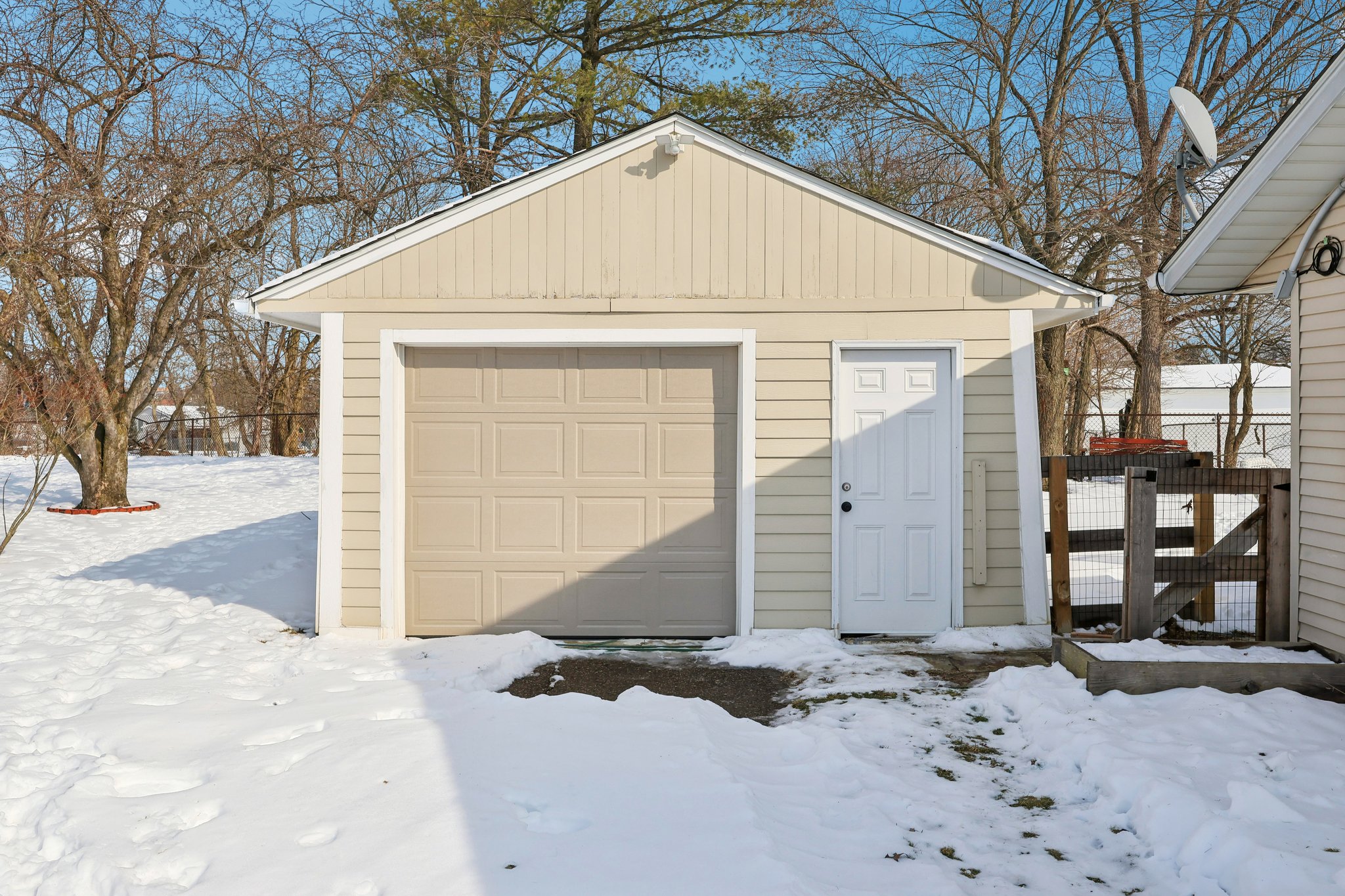 Gunnison Ct-S1102-009.jpg