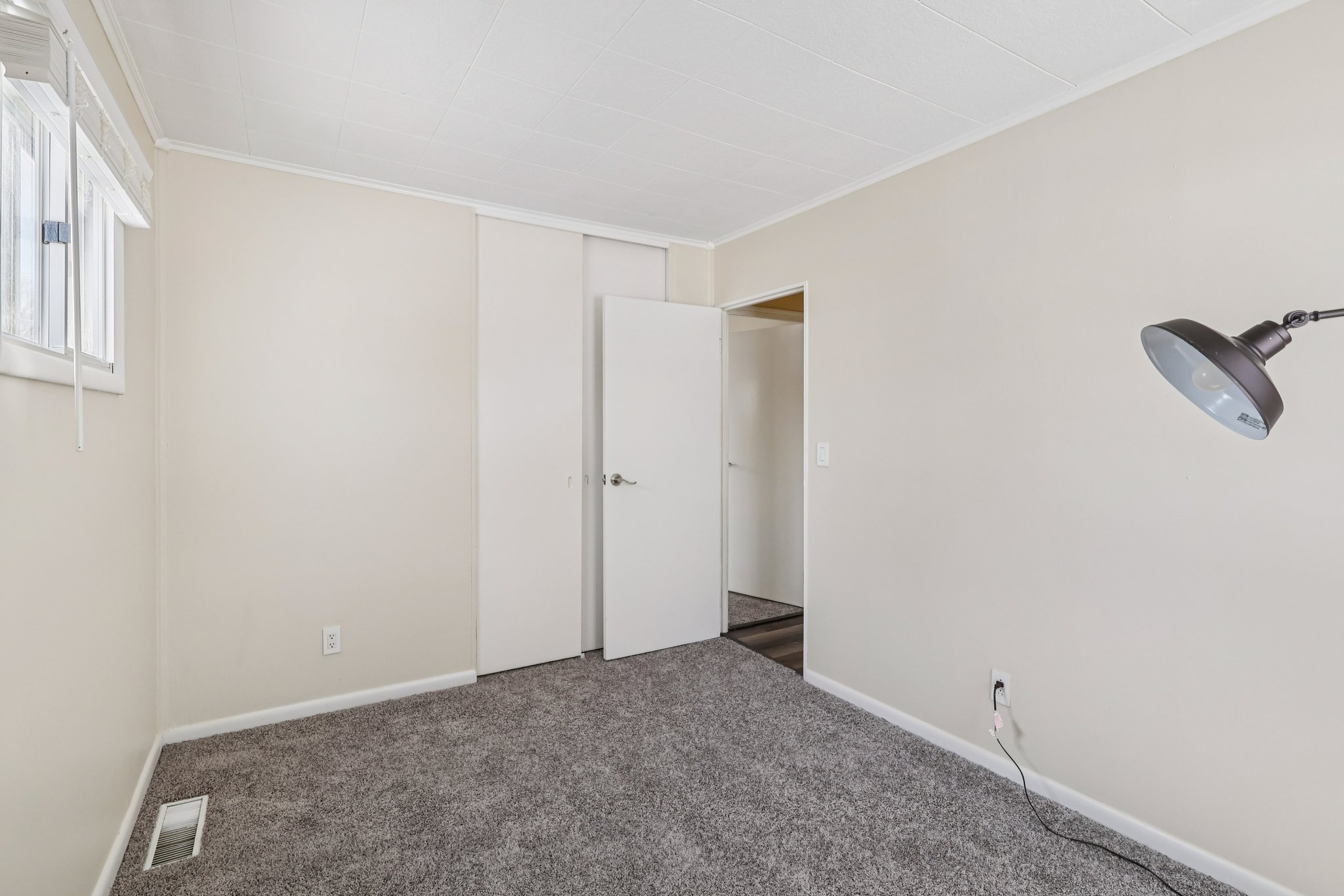 Gunnison Ct-S1102-029.jpg