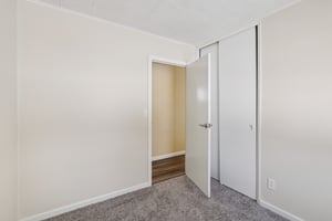 Gunnison Ct-S1102-022.jpg