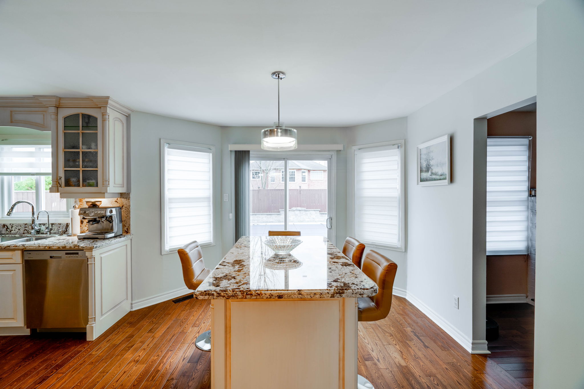 48 Haskell Crescent Aurora, ON L4G 5T3