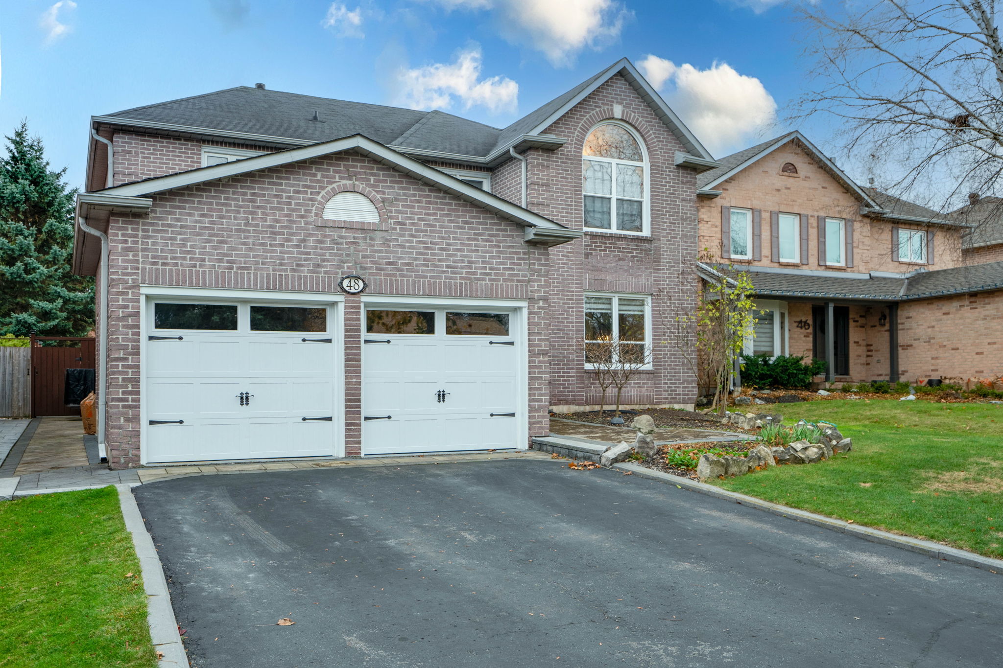 48 Haskell Crescent Aurora, ON L4G 5T3