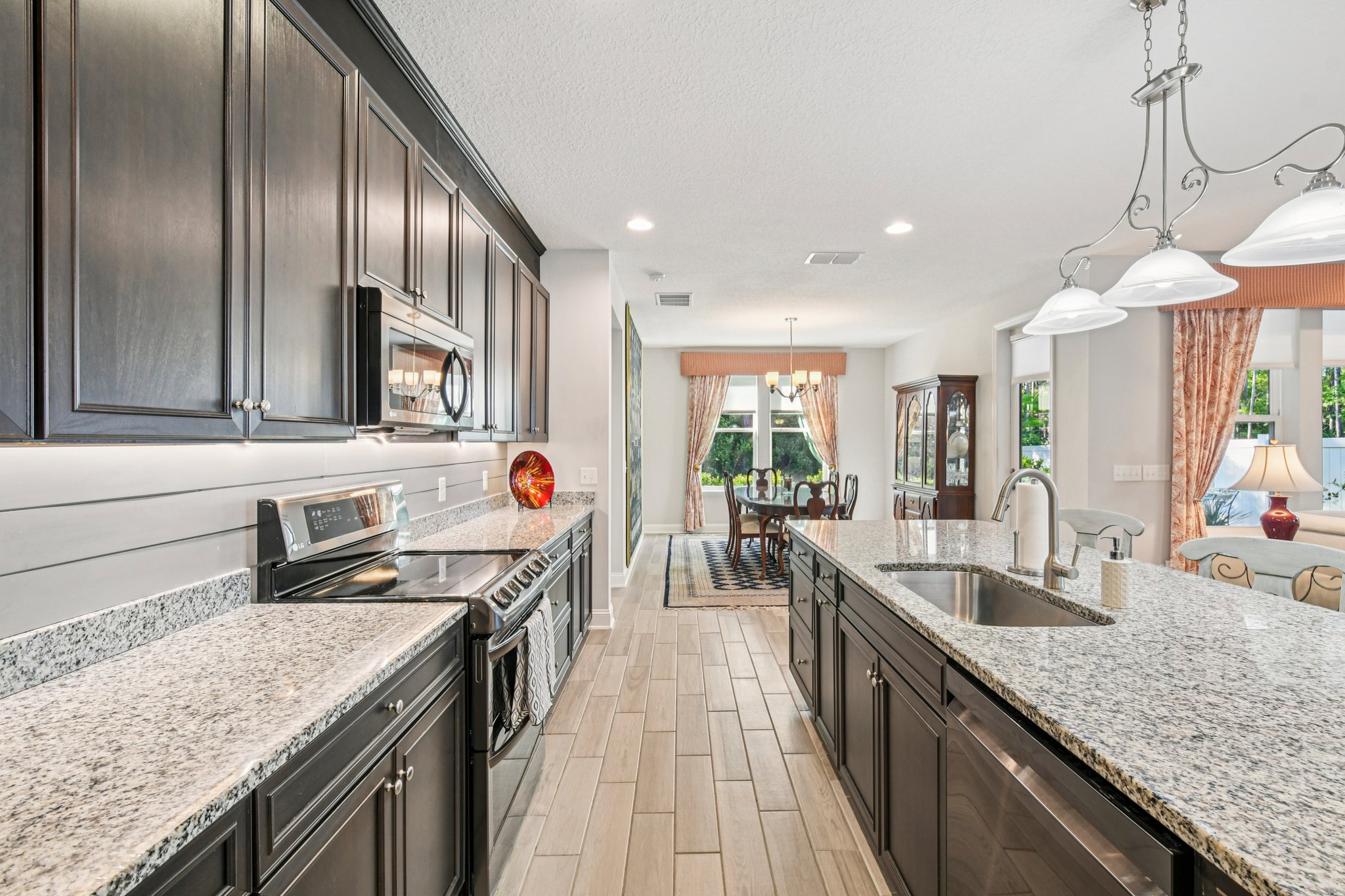 - 48 Indian Grass Dr-S1804-013.jpg