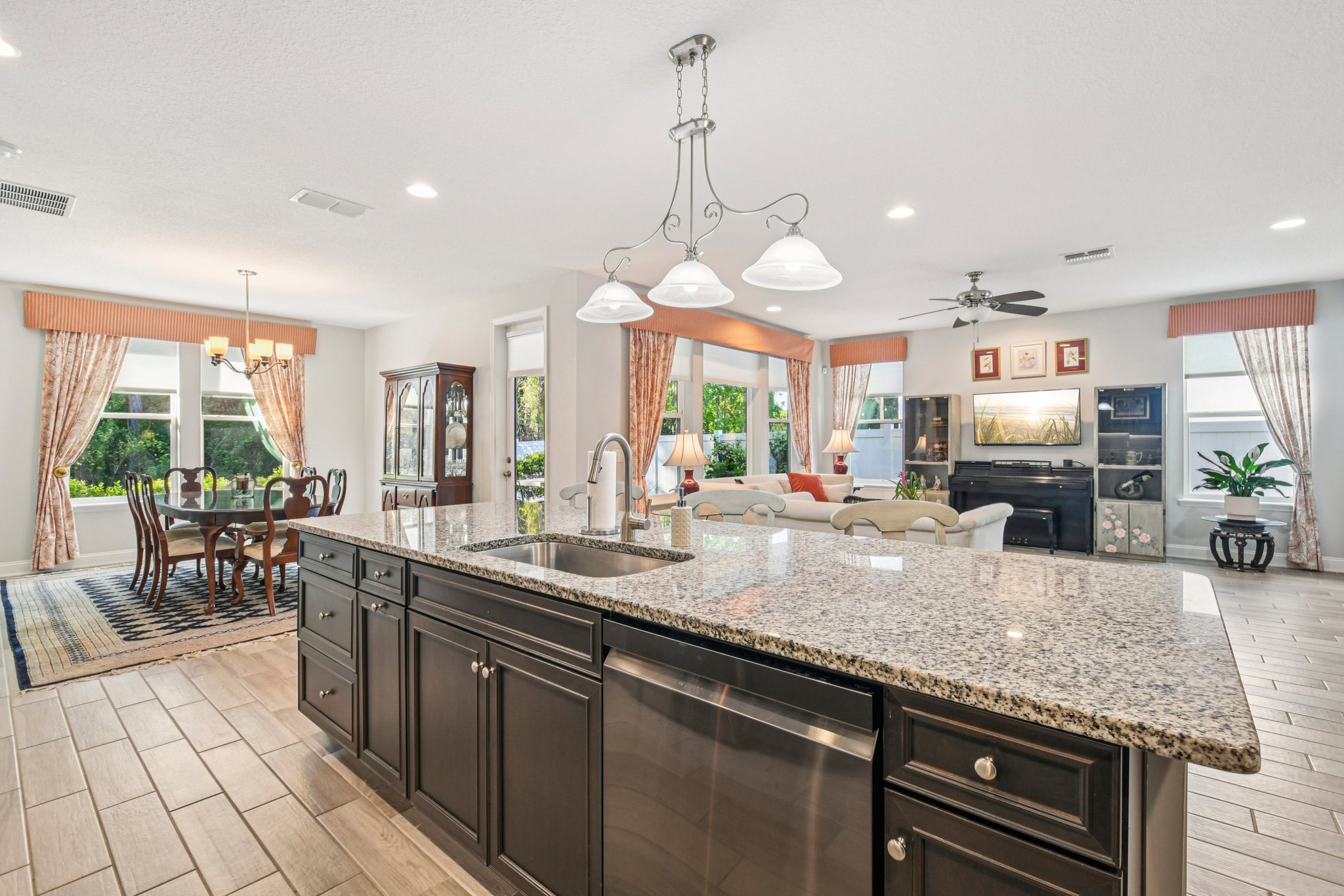 - 48 Indian Grass Dr-S1804-014.jpg
