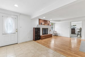 Junard Blvd-S3107-008.jpg