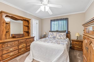 Junard Blvd-S3107-019.jpg