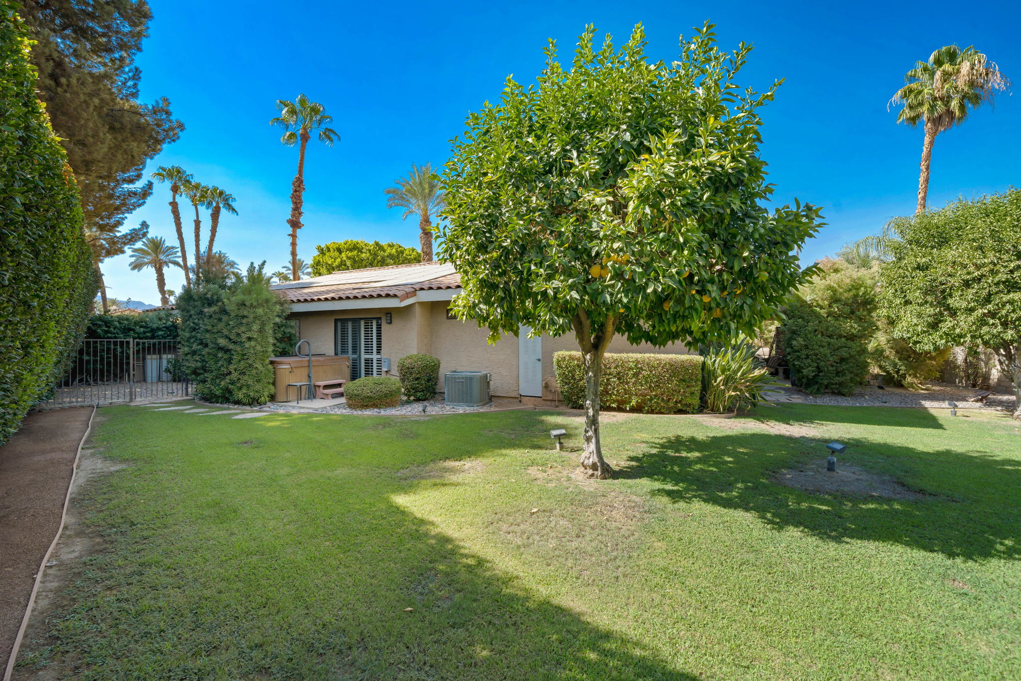 48 Lincoln Pl, Rancho Mirage, CA 92270, USA Photo 38