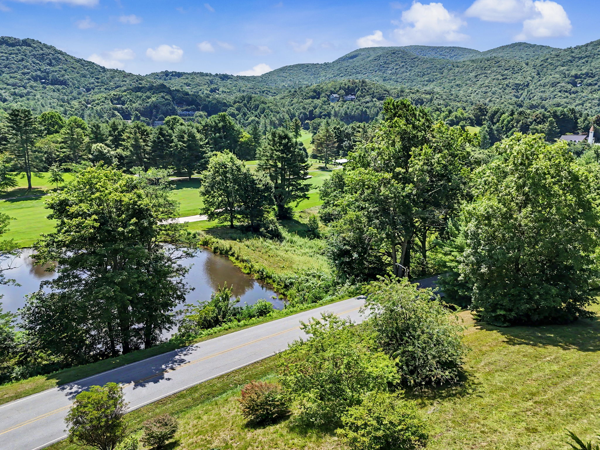  Photo 76