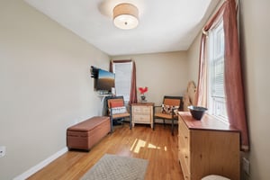 Newman St-S1309-025.jpg