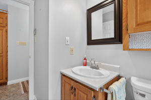  Photo 40