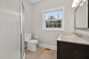  Photo 44