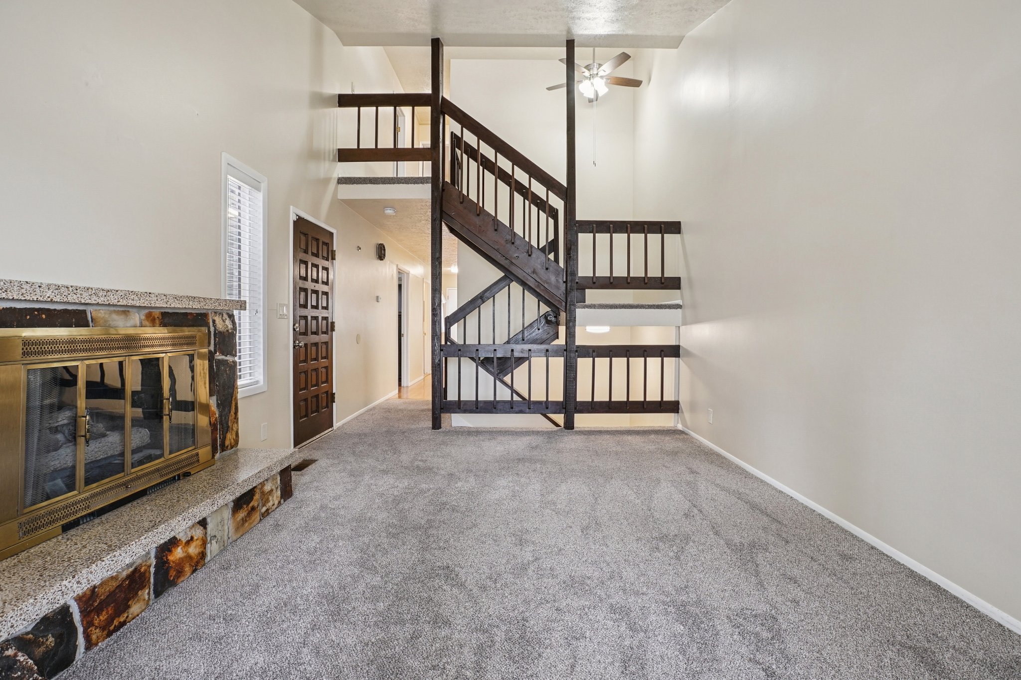 W San Rafael Ct-S1702-007.jpg