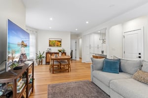 Whitfield Rd 48-S2605-007.jpg