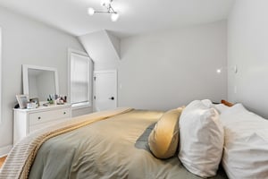Whitfield Rd 48-S2605-018.jpg