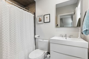 Whitfield Rd 48-S2605-021.jpg