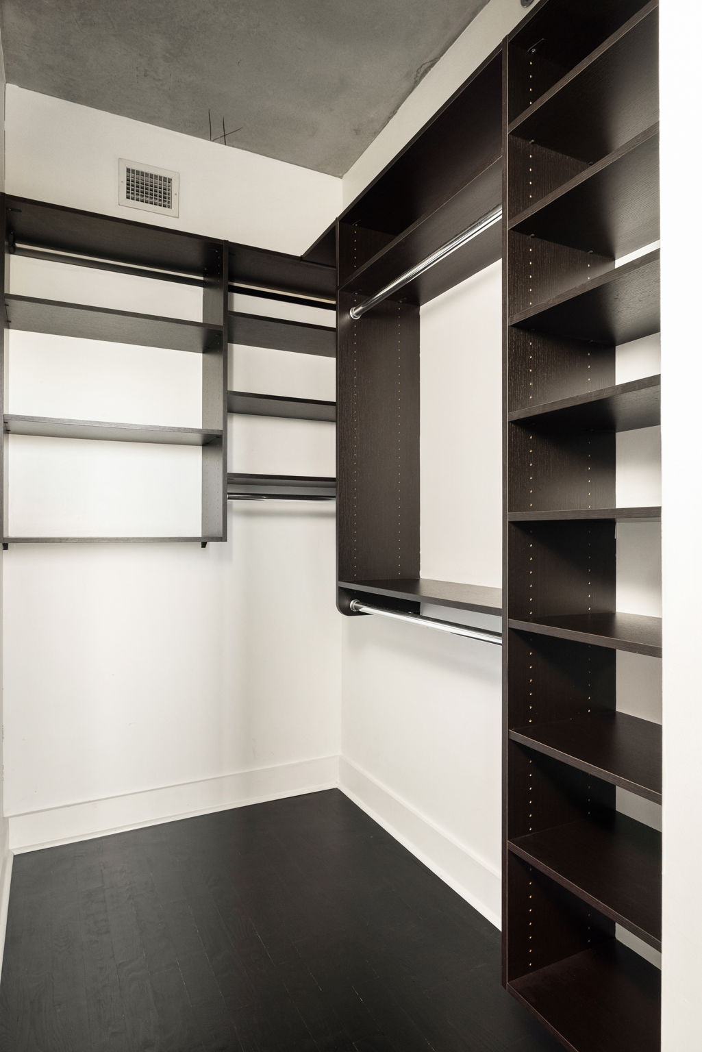 20251103_480jwd_dorfman060