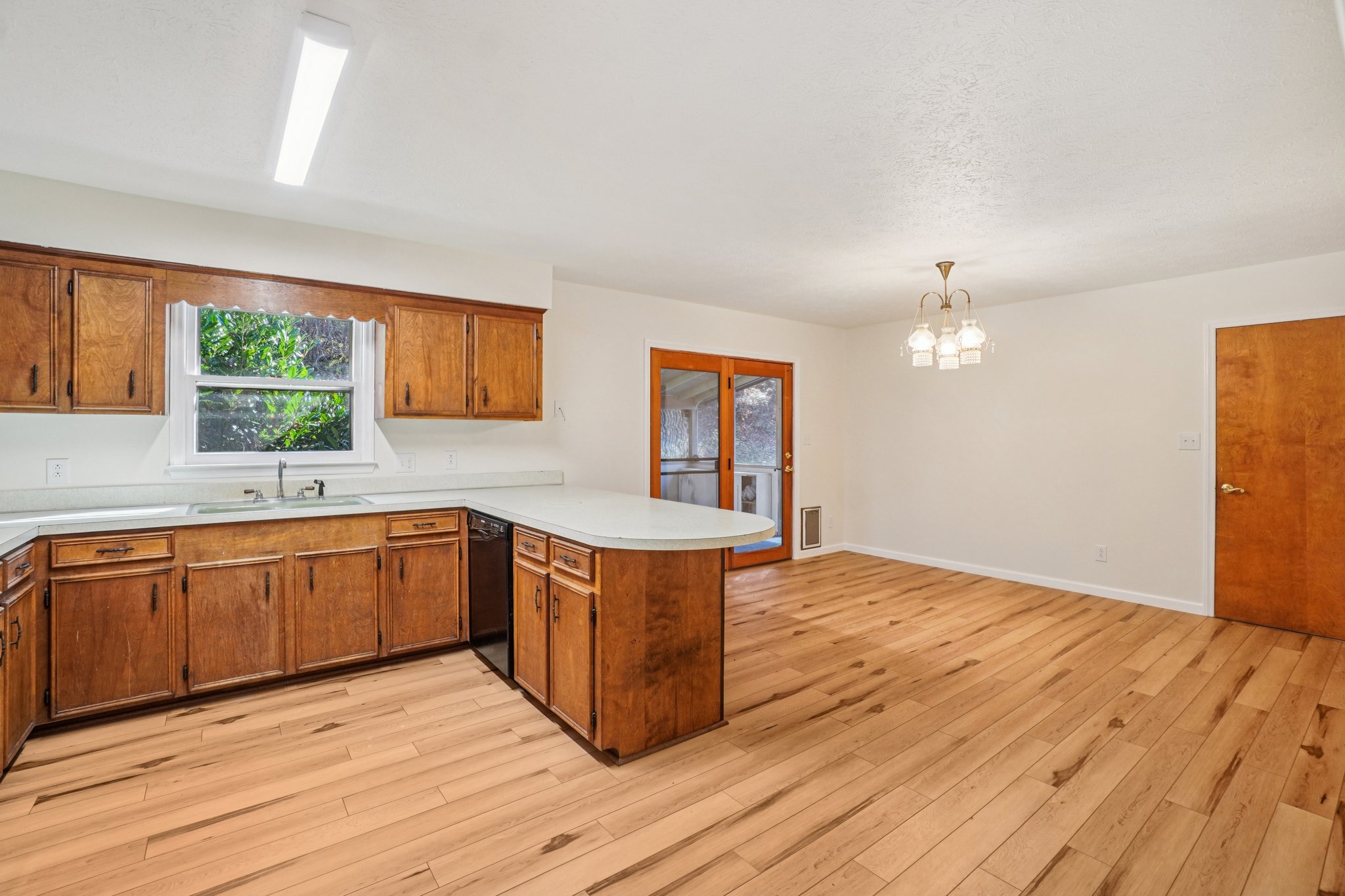 Paint Fork Rd-S0711-011.jpg