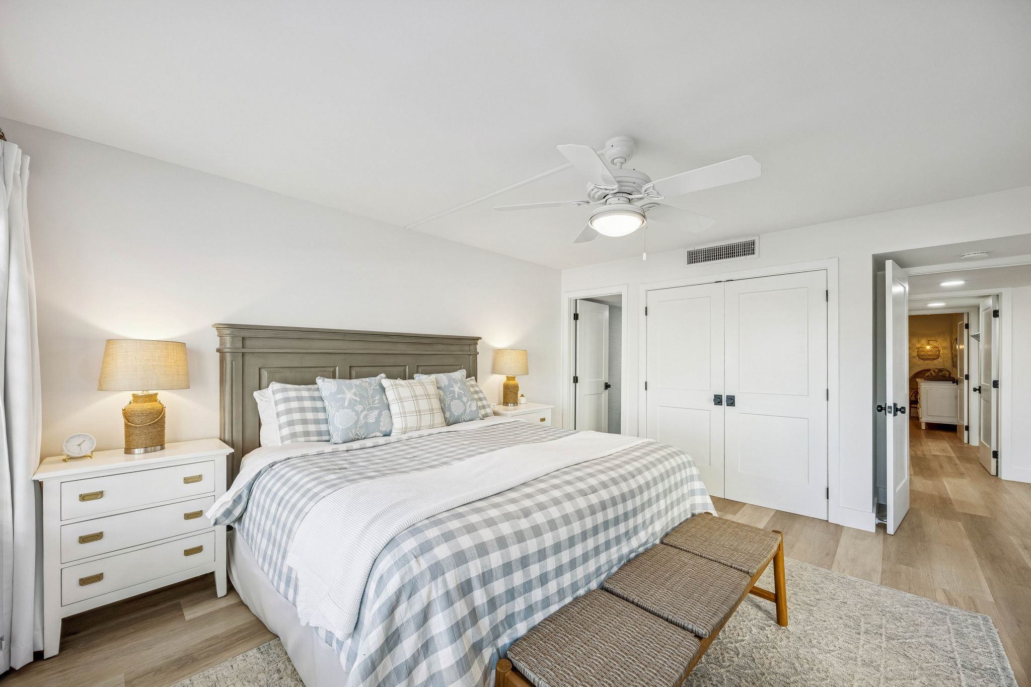 From this angle, the suite’s generous proportions and calming simplicity come through ...