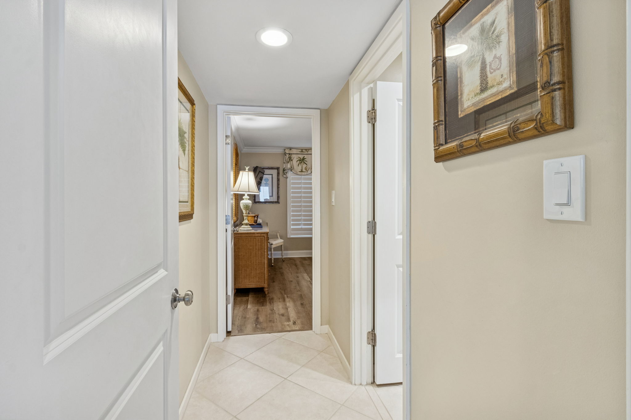 Bedroom/Bathroom Suite