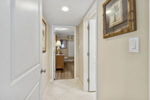 Bedroom/Bathroom Suite