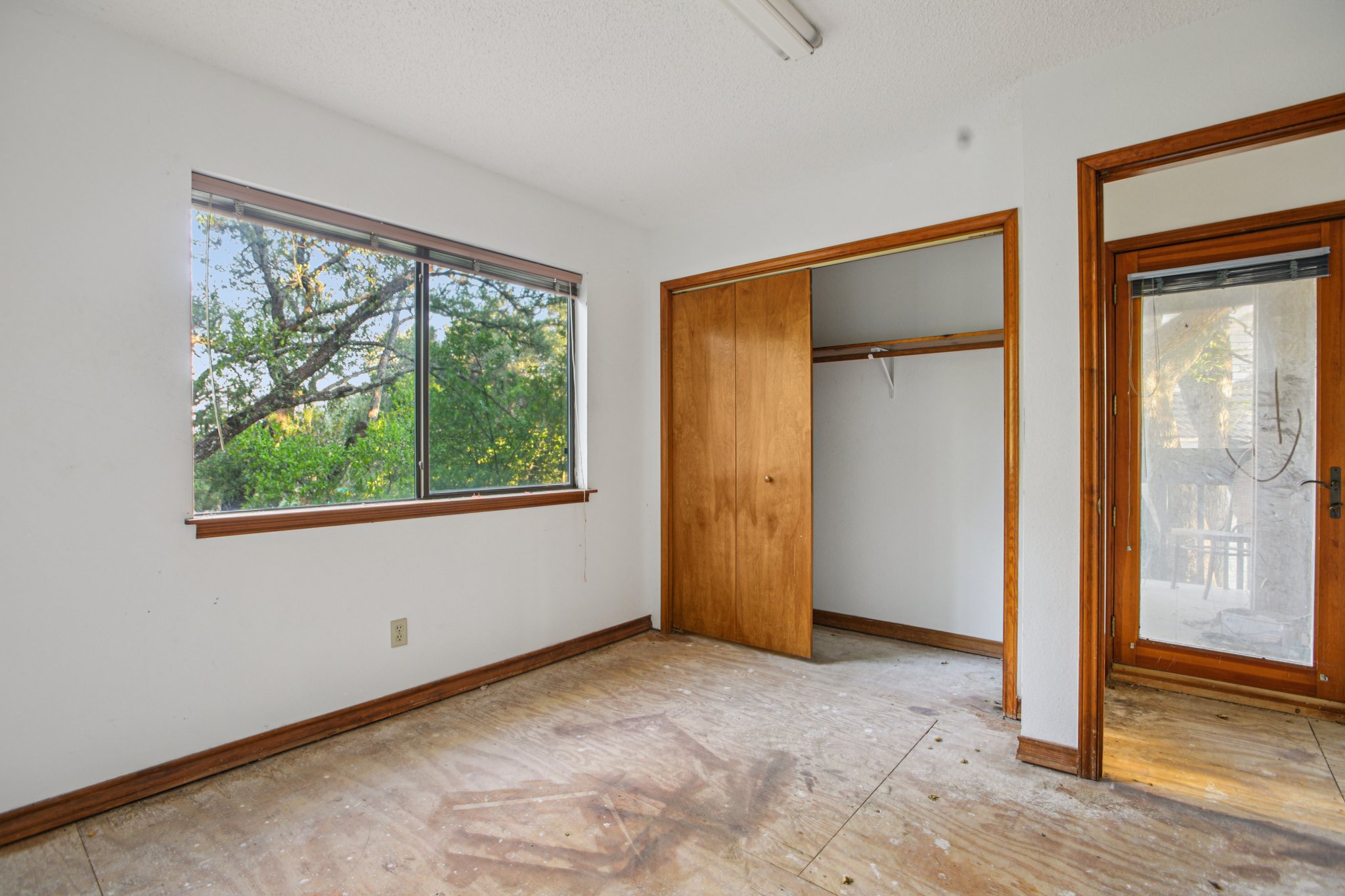 Leeward Ct-S1308-026.jpg