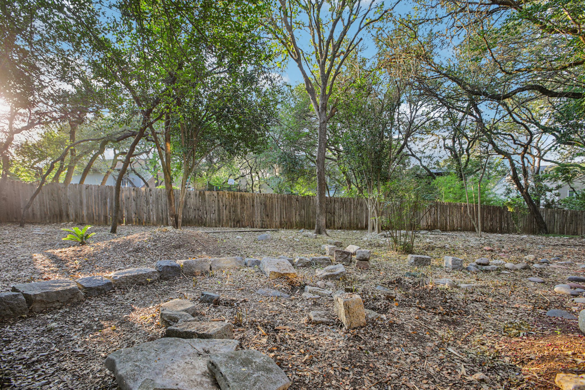 Leeward Ct-S1308-027.jpg