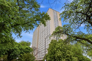 4800 S Lake Park Ave 1009B - NCG_001