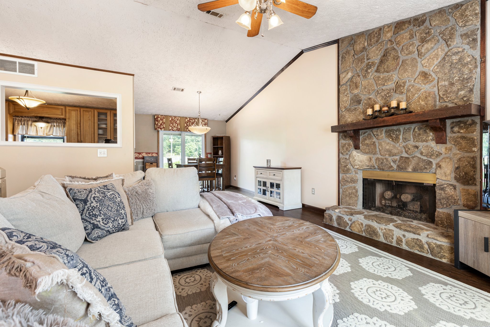 4800 Way Bridge Dr NE, Kennesaw, GA 30144, US Photo 7