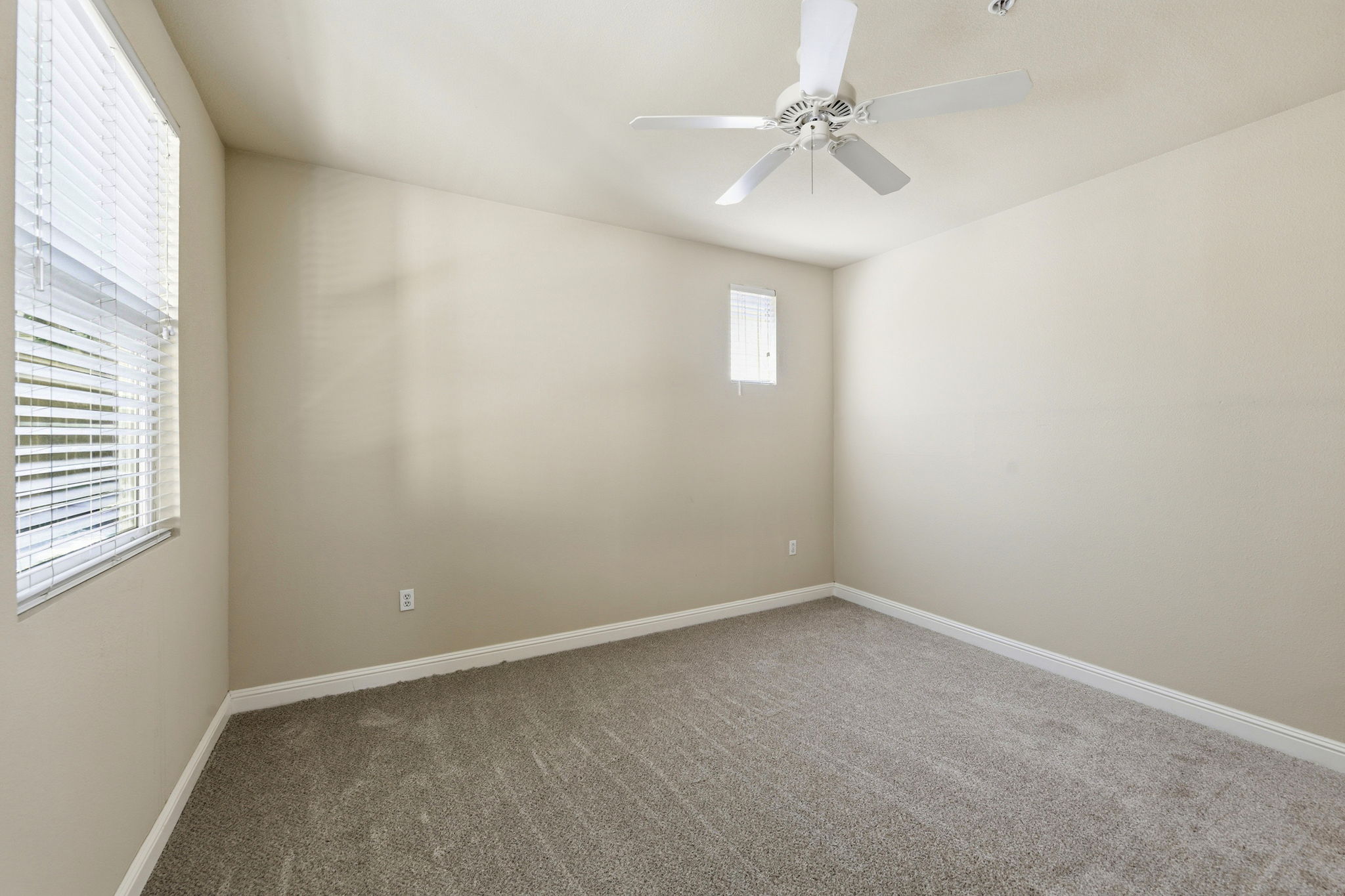 016_F8_4800 Westlake Pkwy 610