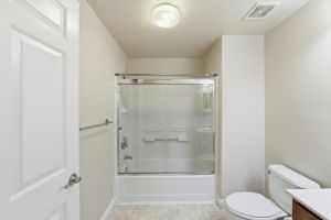 018_F8_4800 Westlake Pkwy 610