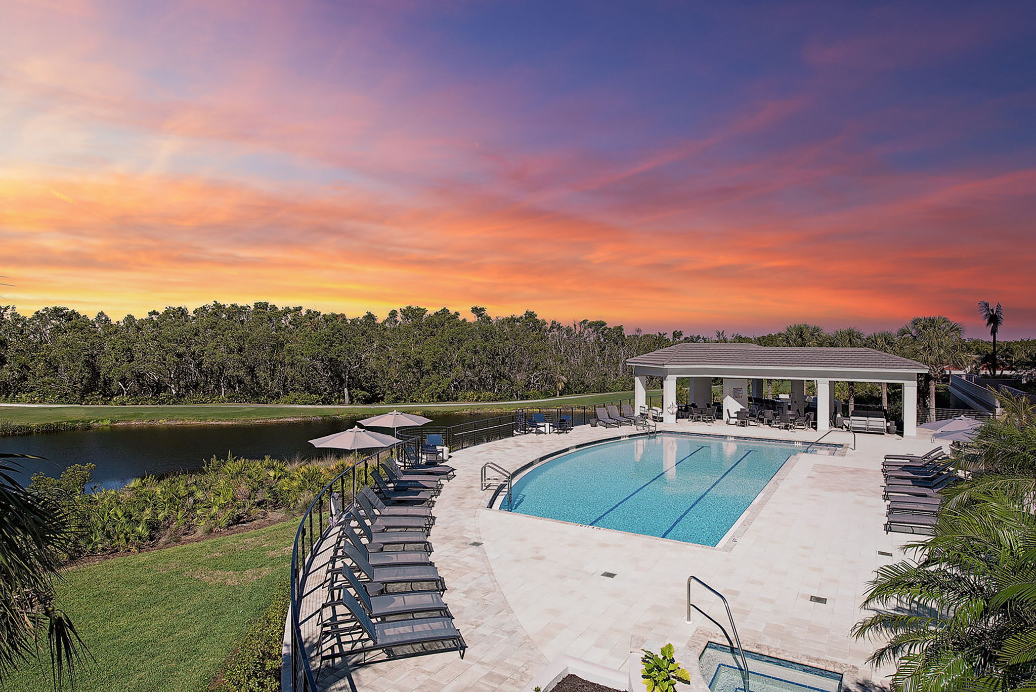 Estancia Pool