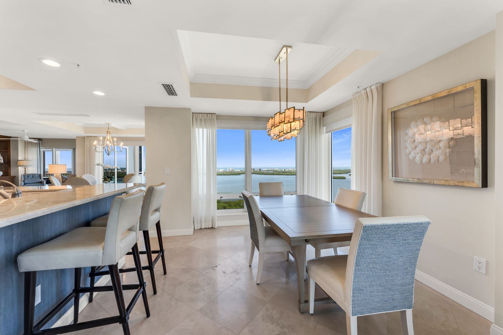 Breakfast Room
