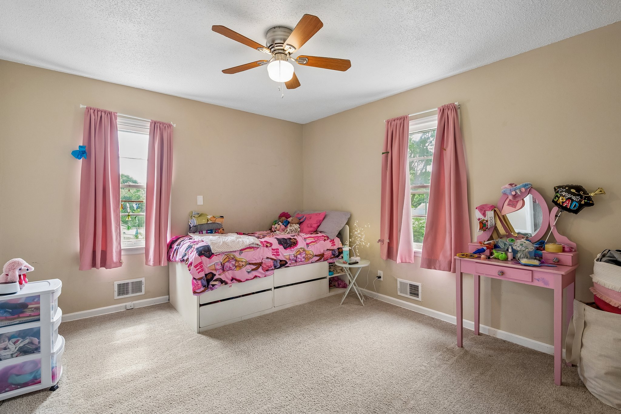 9231 - 4801 NE 46th Terrace - 015.jpg