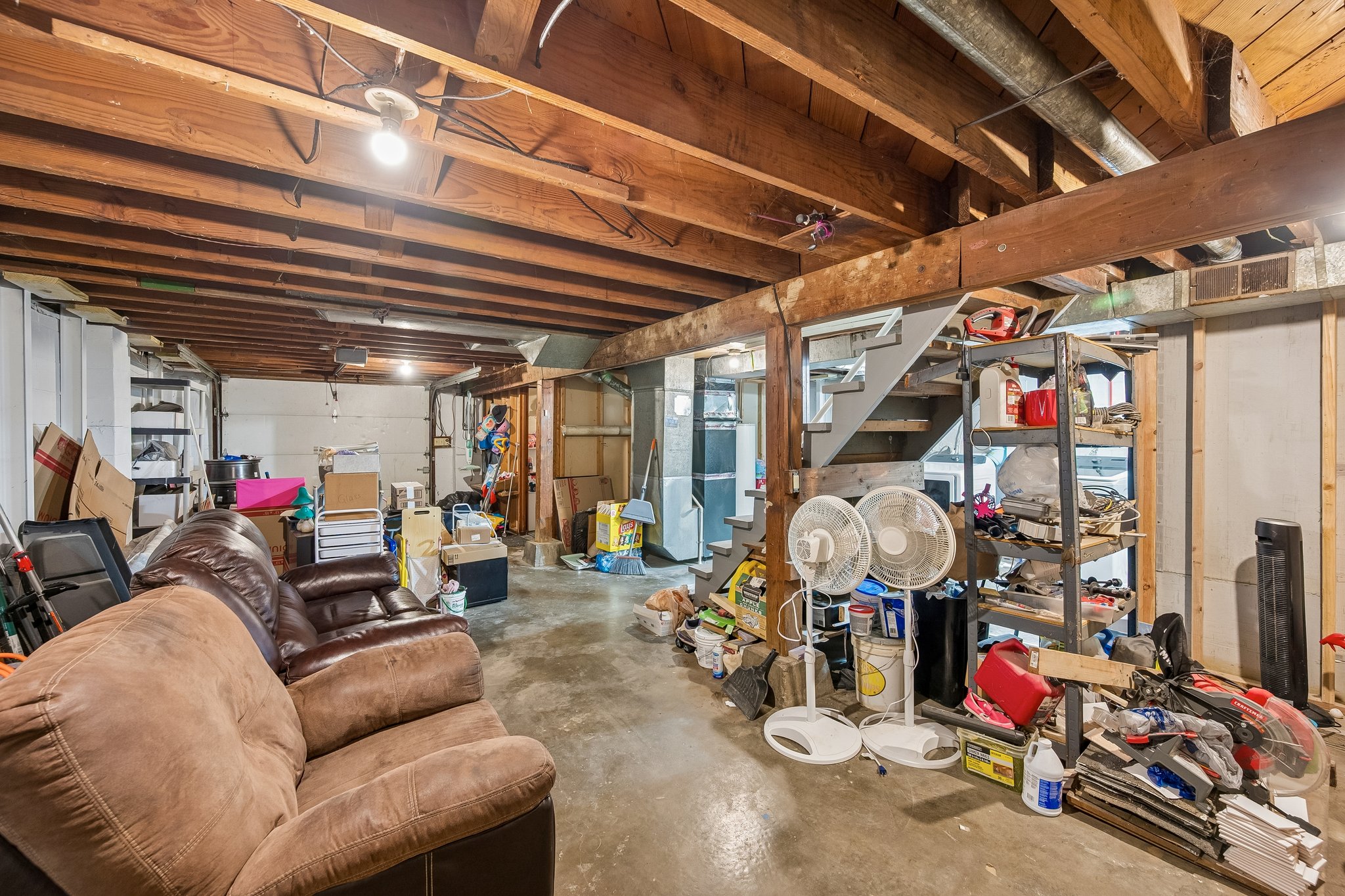 9231 - 4801 NE 46th Terrace - 022.jpg