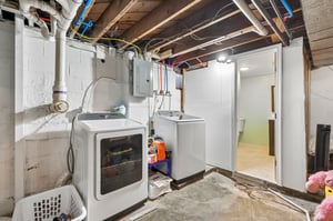 9231 - 4801 NE 46th Terrace - 021.jpg