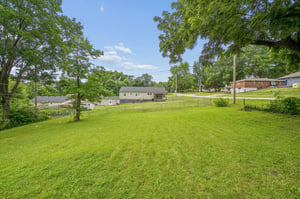 9231 - 4801 NE 46th Terrace - 025.jpg